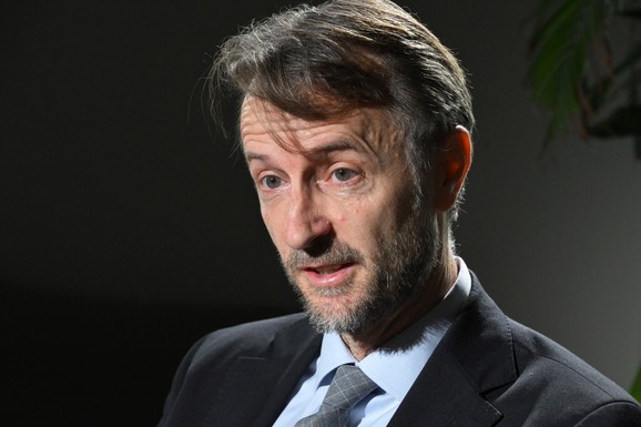 Fon Bekerat: Ne politizovati slučaj smrti studentkinje Filozofskog, pokazati poštovanje