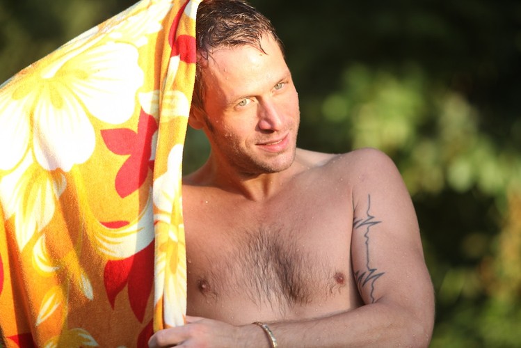 Kevin Parent w fimie 'Cafe de Flore'