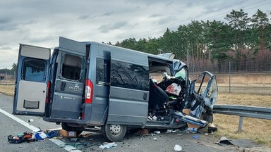 Wypadek busa na autostradzie A4 pod Tarnowem. Nie żyją cztery osoby