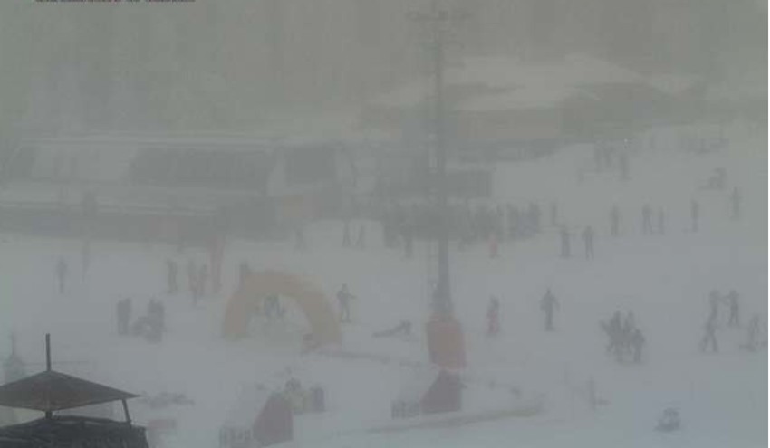 Za razliku od vozača, snegu su se obradovali skijaši na Kopaoniku