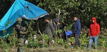 Czy Polacy chcą przyjąć uchodźców z granicy polsko-białoruskiej? Wynik sondażu nie pozostawia wątpliwości 