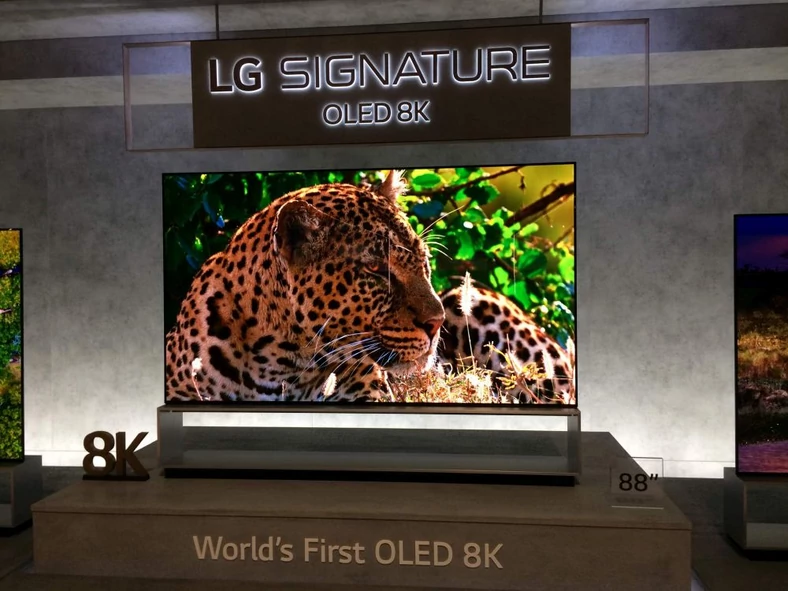 LG Signature OLED 8K