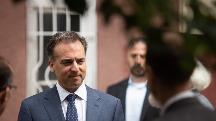 David Pressman kiakadt, miután Kövér László nem engedte be az ellenzék LMBTQ-konferenciáját a Parlamentbe: ezt sérelmezi a nagykövet