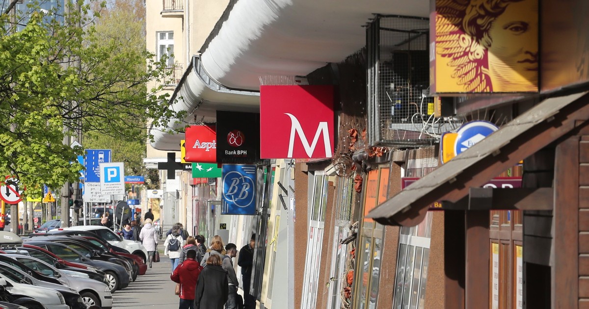 Awaria w polskim banku. Klienci zgłaszają problemy. Nie mogą płacić ani korzystać z aplikacji!