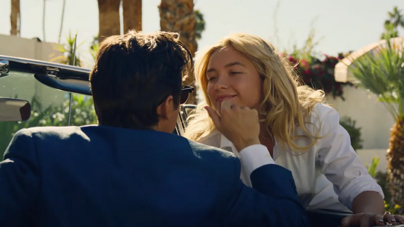 Florence Pugh w filmie "Nie martw się, kochanie"