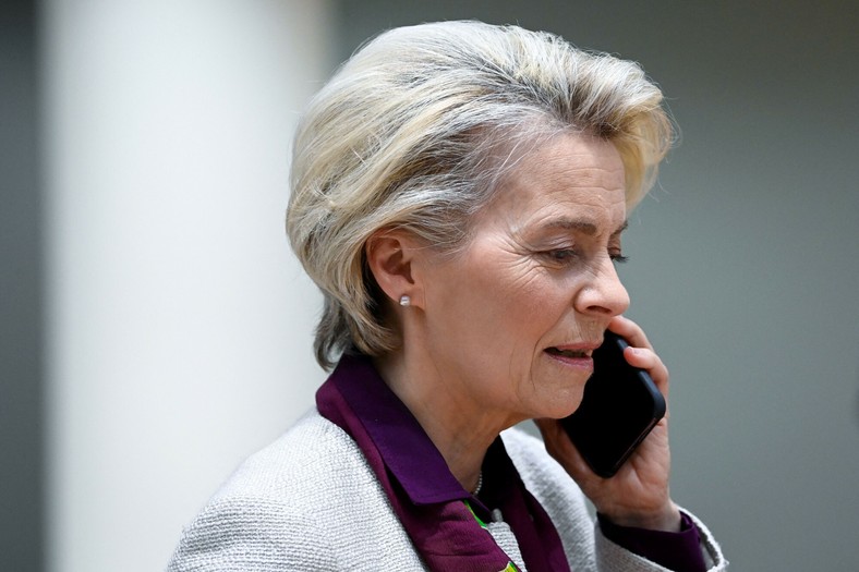 Przewodnicząca Komisji Europejskiej Ursula von der Leyen na szczycie Unii Europejskiej w Brukseli, 24 marca 2023 r.