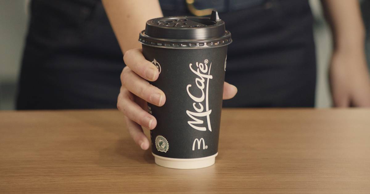 Pamiętasz „głupią Amerykankę, która nie wiedziała, że kawa jest gorąca”? W tej historii wszystko jest inaczej niż ci się wydaje