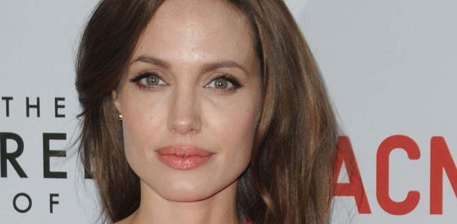 Angelina Jolie - 35 lat
