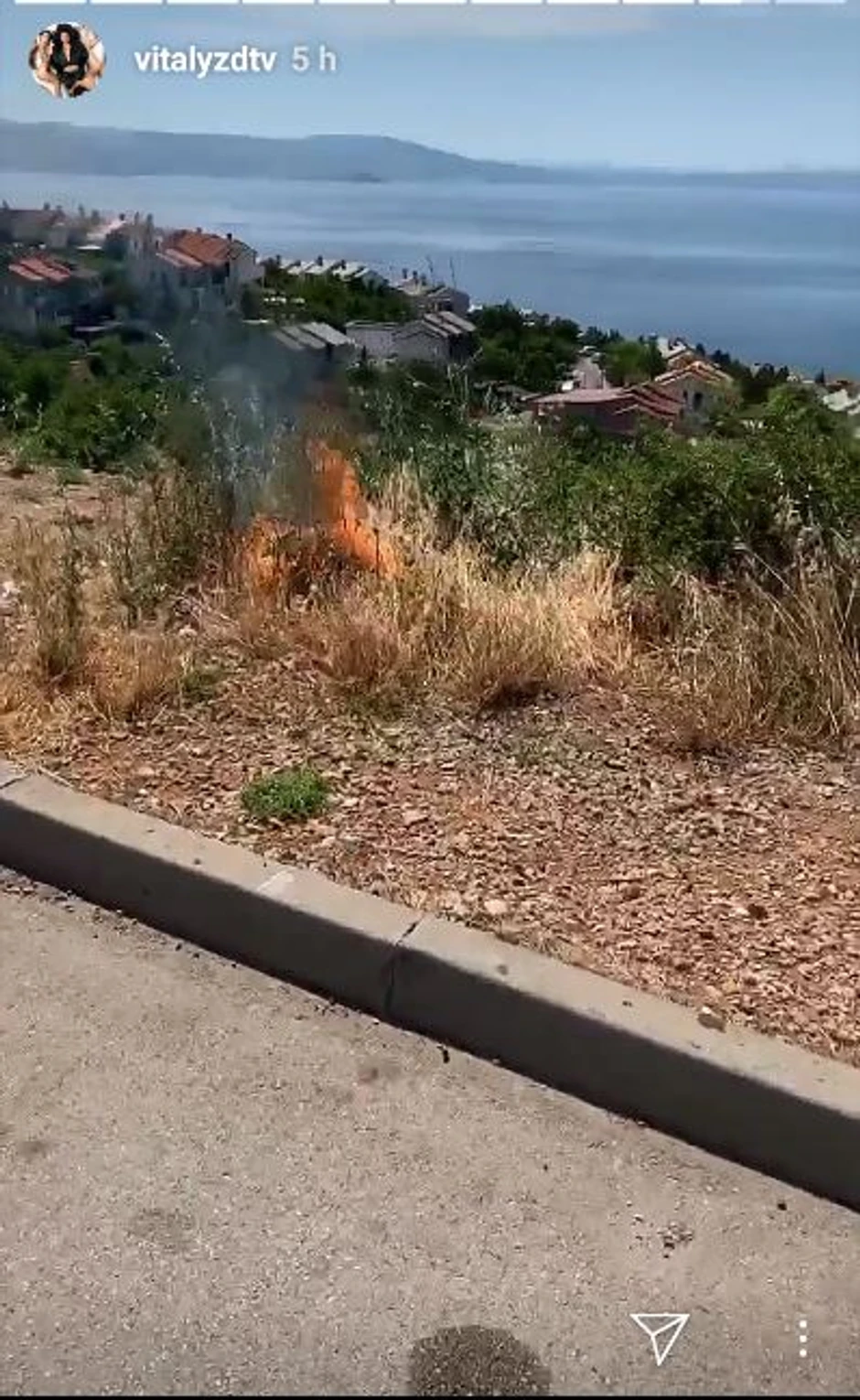 Vitalij zapalio travu