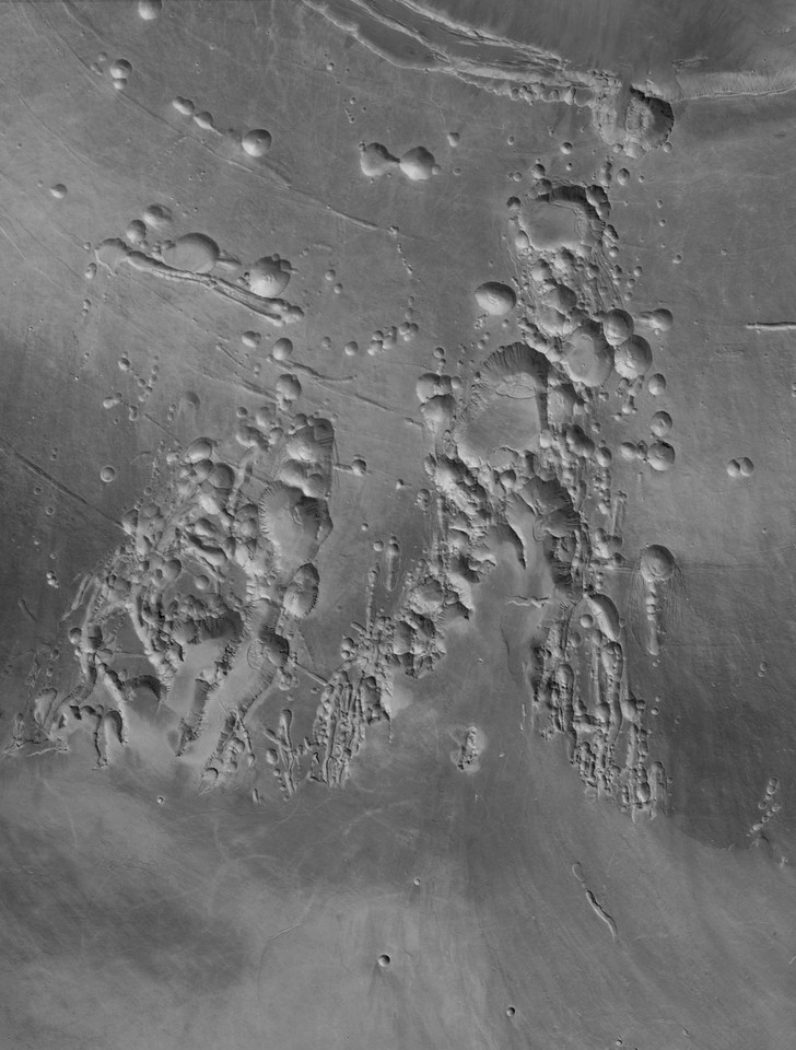 Marsjański wulkan Arsia Mons