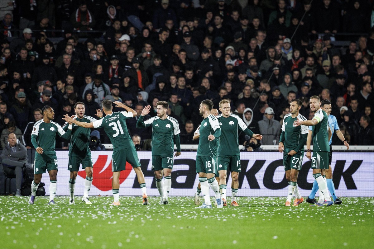 Słynny trener poprowadzi piłkarzy reprezentacji Polski. W CV ma Liverpool i Real Madryt