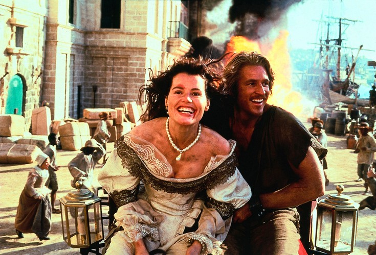 Geena Davis w filmie 'Wyspa piratów'