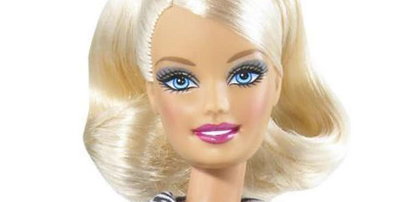 FBI ostrzega: Pedofile mogą użyć tej Barbie do...