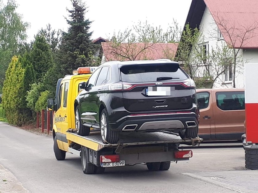 200 tys. zł poszło w błoto! Spłaca auto, którym nie jeździ