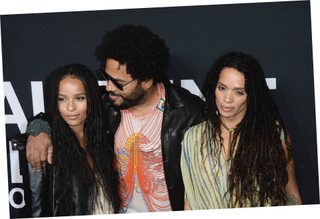 Zoë Kravitz z rodzicami Lennym Kravitzem i Lisą Bonet, 10 lutego 2016 r., Los Angeles