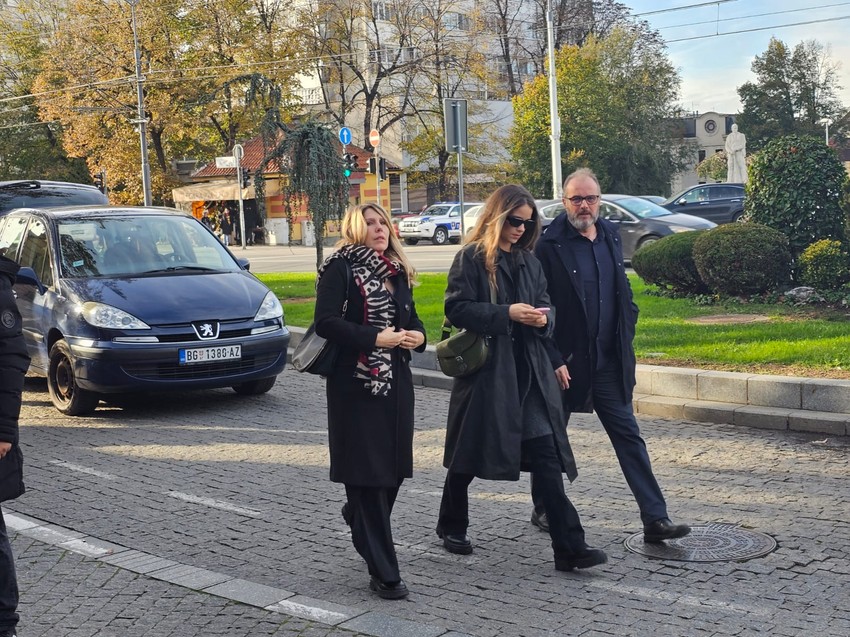 Poznati na sahrani Žarku Lauševiću