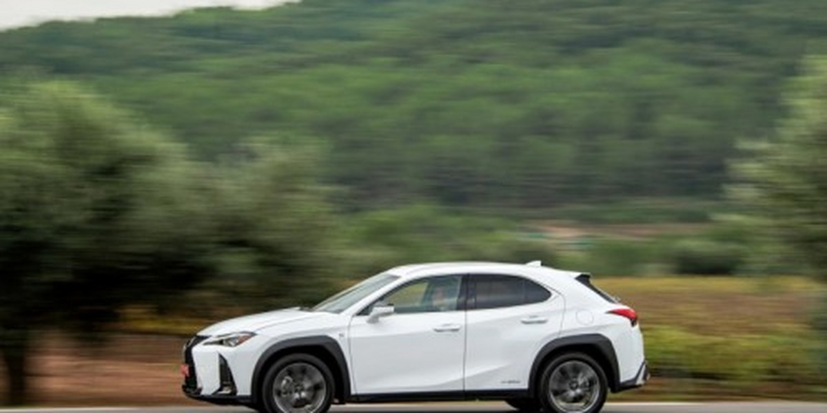 Ciesząca oko jakość wykończenia, nowoczesne systemy bezpieczeństwa i przyciągający uwagę wygląd - to elementy wyróżniające tę markę od lat. Teraz auta Lexusa można kupić ze sporymi zniżkami.