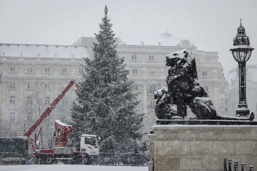 Mađarski parlament, Budimpešta