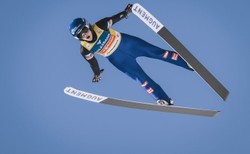 PŚ w skokach kobiet. Zwycięstwo Pinkelnig w Hinzenbach