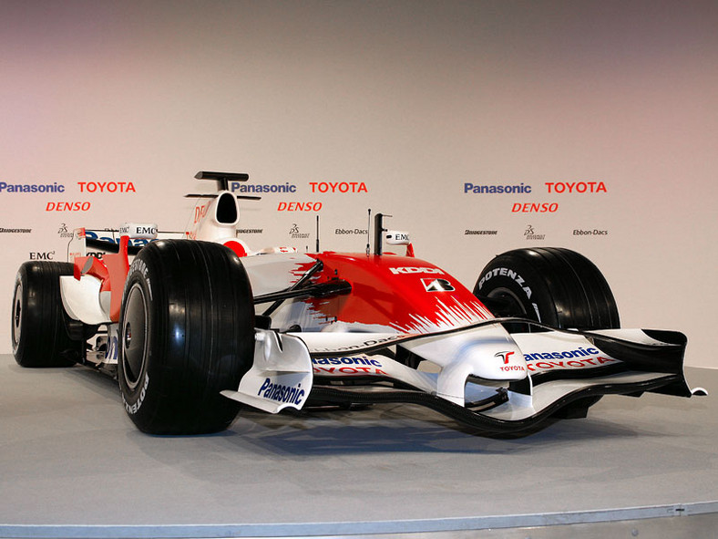 Panasonic Toyota Racing w roku 2008 - kierowcy, historia, fotogaleria