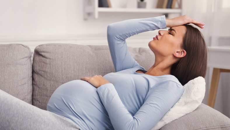 Ból Głowy W Ciąży Co Na Ból Głowy Przyczyny Objawy Domowe Sposoby Leczenie Kobieta 5024
