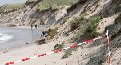 Koszmar na plaży. Zwały piasku przysypały dwóch chłopców