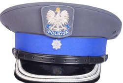 Wiceminister Zieliński: Z obiektów policji usunięte będą tablice upamiętniające UB i MO