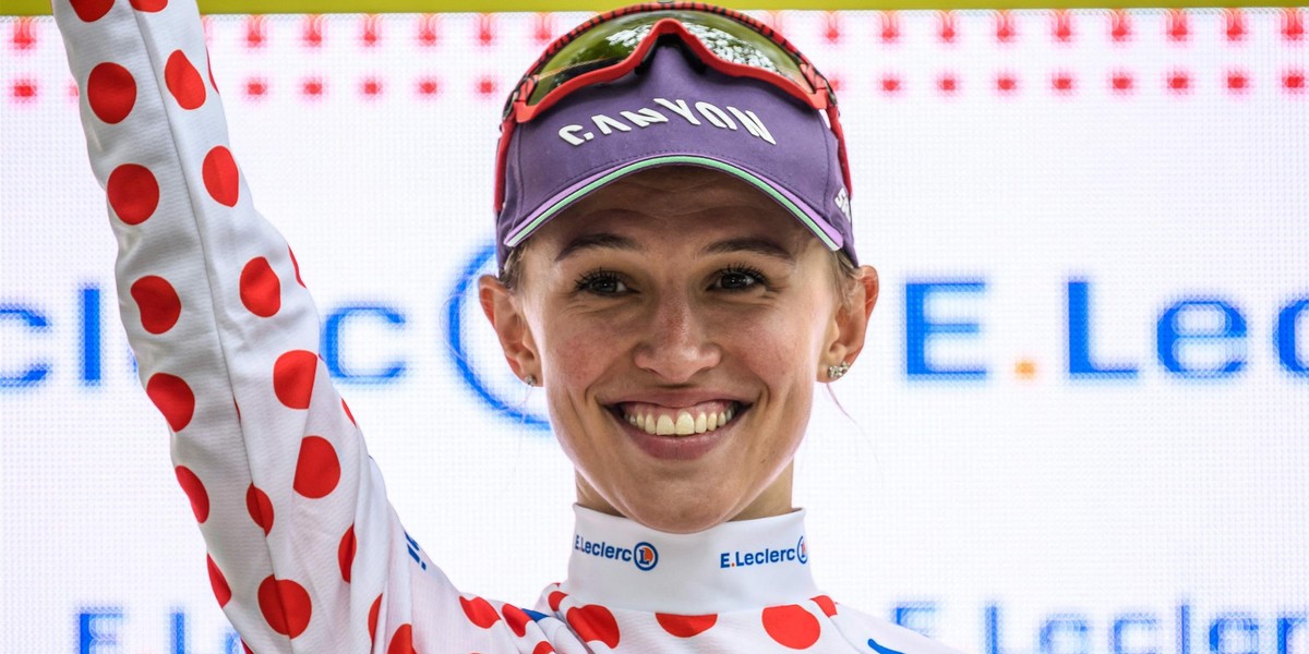 Katarzyna Niewiadoma wywalczyła żółtą koszulkę liderki wyścigu kolarskiego Tour de France.