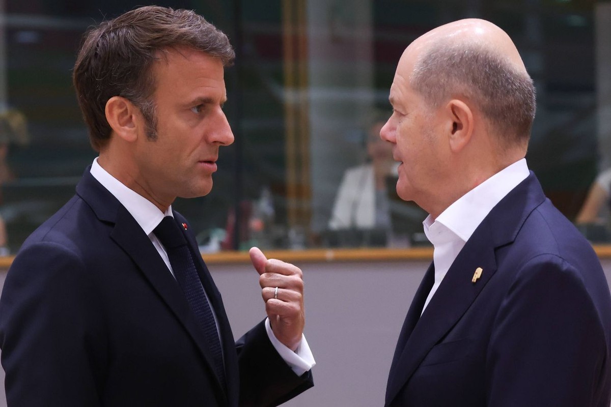 Emmanuel Macron i Olaf Scholz