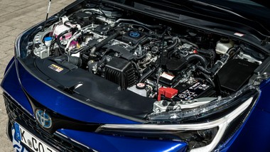 80 proc. wybiera ten silnik. toyota zdeklasowała resztę rynku