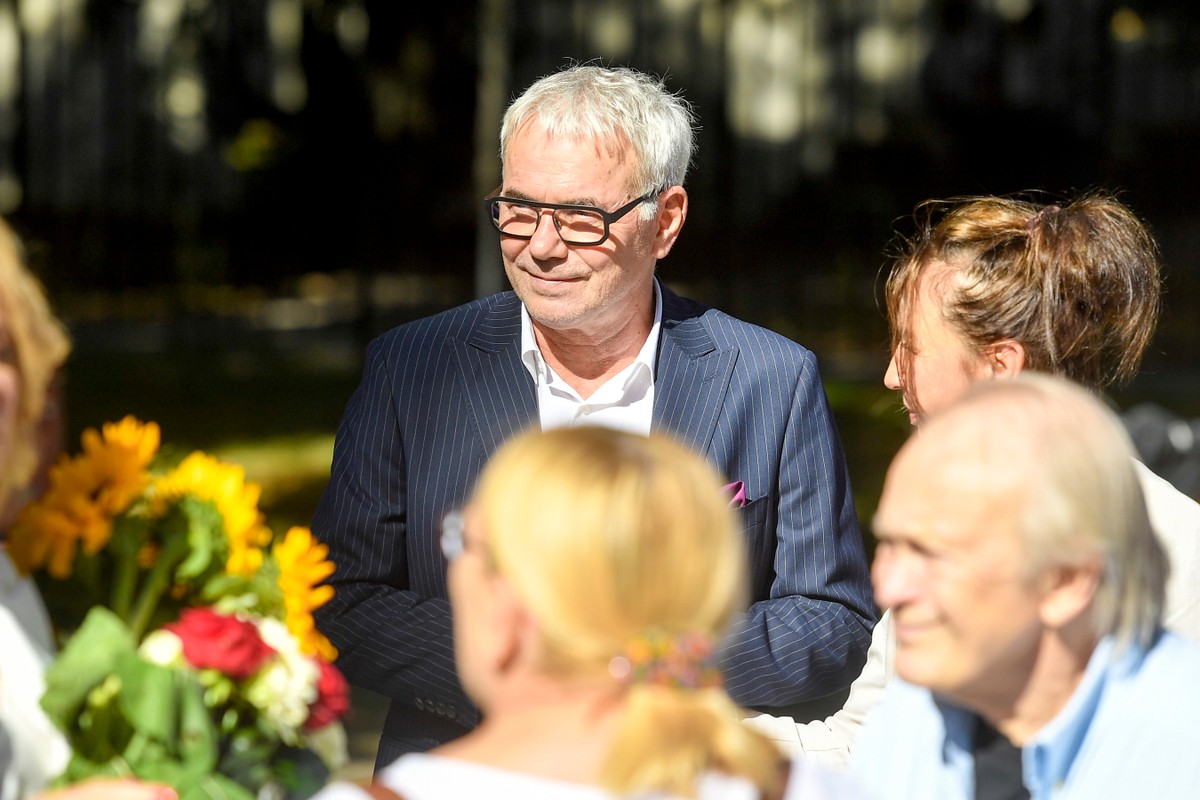 Robert Janowski jest jurorem w programie "Twoja Twarz Brzmi Znajomo"