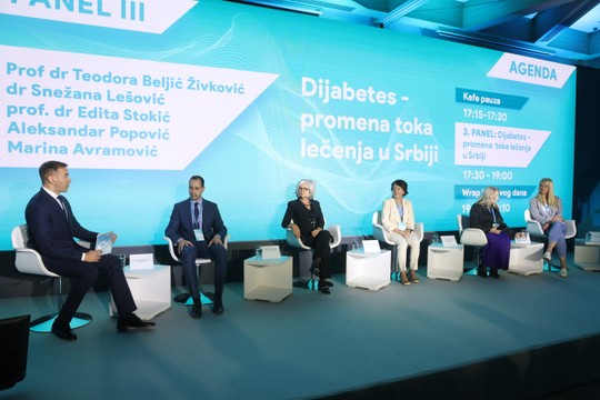 Učesnici trećeg panela konferencije "Health up"