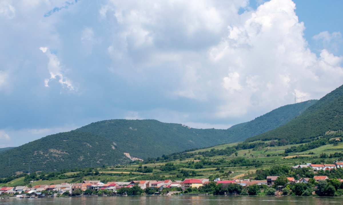 Tanio, pięknie, świetna kuchnia. Polacy jeszcze nie odkryli, iż to idealne miejsce na wakacje