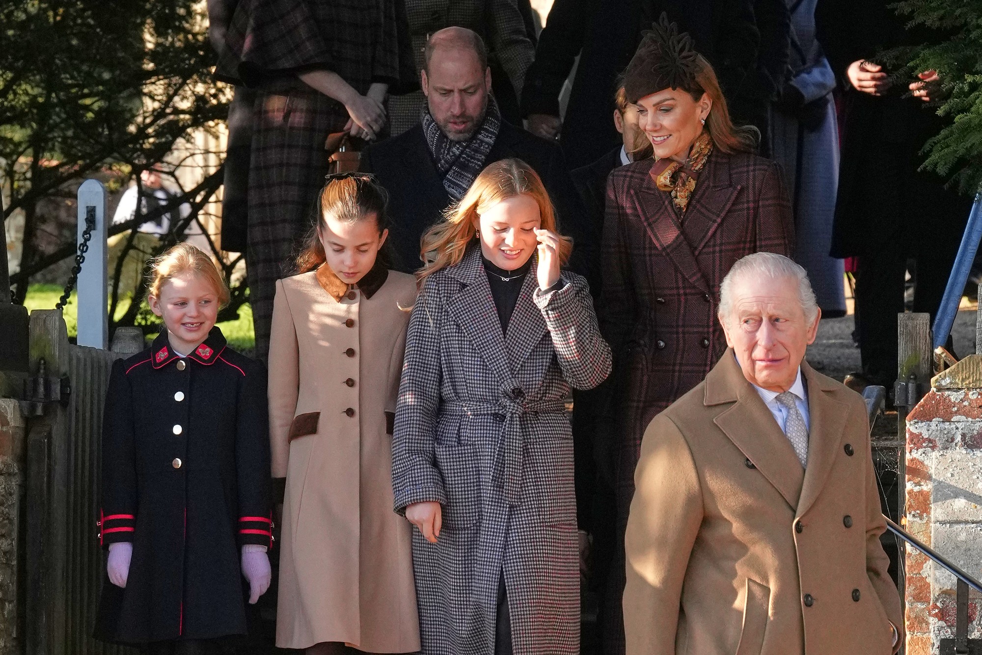 Princ William a princezná Kate s rodinou.