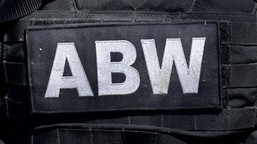 abw zatrzymała polaka podejrzanego o współpracę z obcym wywiadem. jest