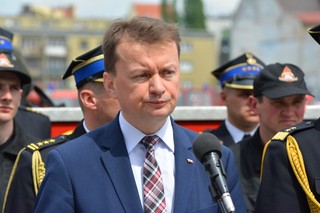 Zmiany w MON były szef tego ministerstwa Błaszczak nazywa “czystkami”