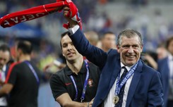 Wygrał Euro 2016 i będzie pracował dalej. Fernando Santos nadal selekcjonerem Portugalii
