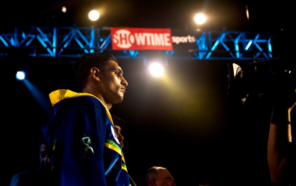 Amir Khan