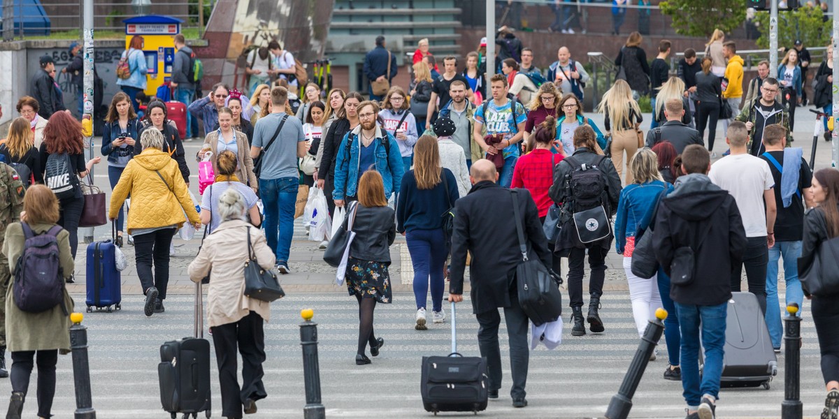 Główny Urząd Statystyczny przedstawił badania nastrojów konsumenckich za marzec 2020 r., kiedy dotarł już do nas koronawirus. 