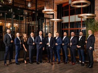 Zarząd, dyrektorzy i partnerzy Columbus Elite (od lewej): Grzegorz Poprawski, Kamil Krawczyk, Aleksandra Krawczyk, Tomasz Stanisławski, Rafał Kołłątaj, Paweł Bednarek, Szymon Gruszka, Jakub Fijewski, Kamil Krążek, Mateusz Janiszewski, Wojciech Tokarz.