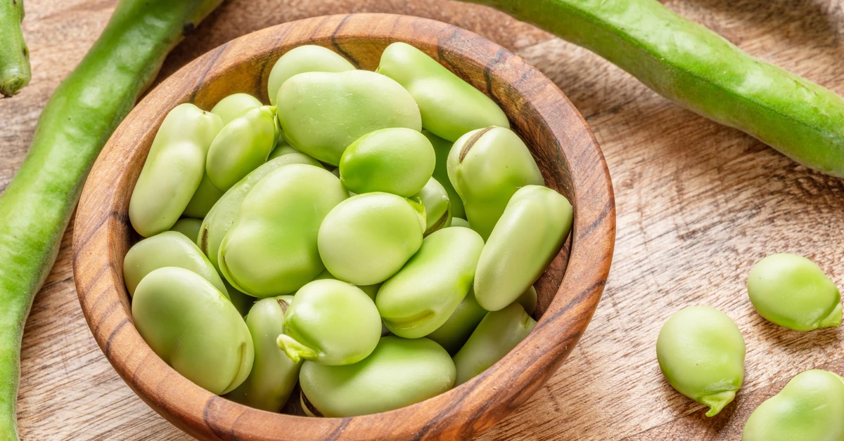 Tak ugotowany bób będzie jędrny, zielony i pyszny. Sprytny trik wiele zmienia