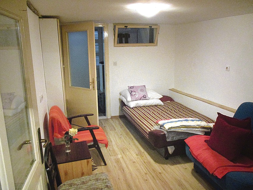 Jedna od prostorija u suterenu