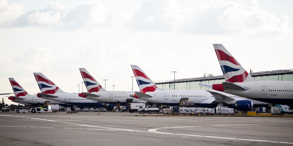 Linie British Airways wznowiły większość lotów po awarii systemu informatycznego