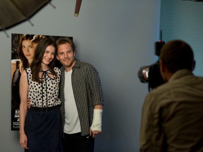 Somewhere. Między miejscami