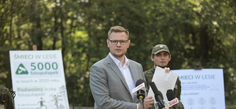 PiS bierze się za śmieci w lesie. Kary wzrosną dziesięciokrotnie