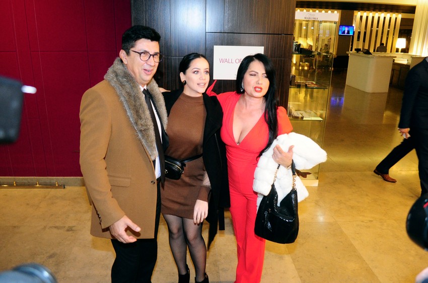 Peja sa bivšom i sadašnjom ženom