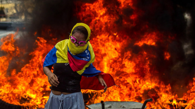 Kormányellenes tüntetés Venezuelában / Fotó: MTI