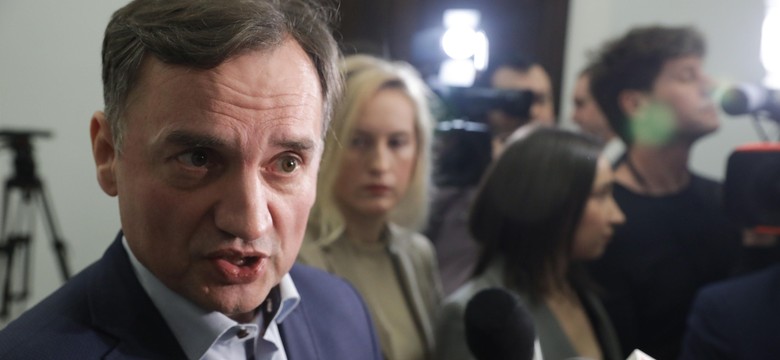 Koniec zabawy w kotka i myszkę? Sąd zdecydował ws. Ziobry