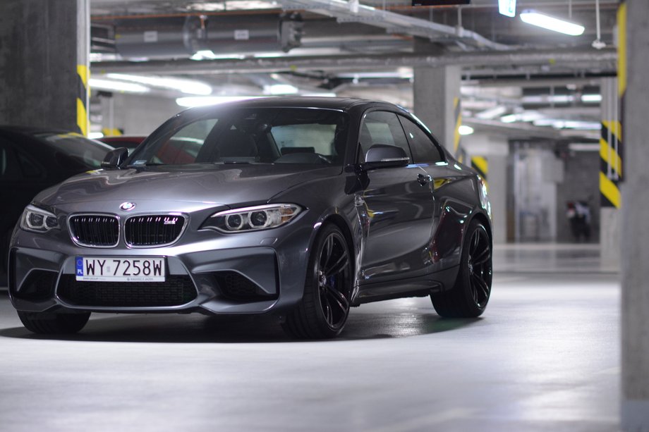 BMW M2 Coupe - 370 KM w przystojnym łobuzie