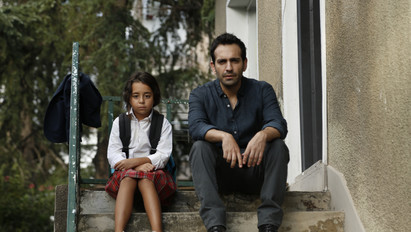 A semmirekellő apa szabadulna nyolcéves lányától: új török sorozat a TV2-n